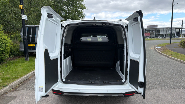 Ford Transit Connect 250 L2 Petrol 1.5 EcoBoost PHEV 150 Active FlexCab Van Auto